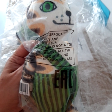 Финдус: купить с доставкой по Кипру или в книжных магазинах Букберри в Лимасоле, Ларнаке и Пафосе