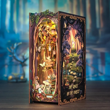 DIY-конструктор La Grâce De La Forêt — атмосферный бук нук с подсветкой и природной детализацией.: купить с доставкой по Кипру или в книжных магазинах Букберри в Лимасоле, Ларнаке и Пафосе